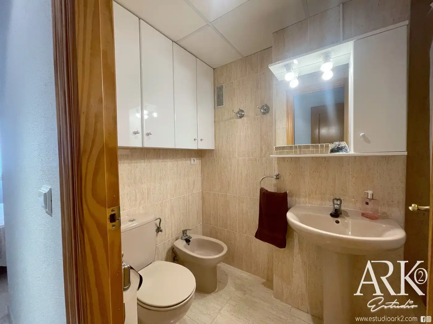 Baño de Apartamento en venta en Piles con Aire acondicionado, Terraza y Trastero