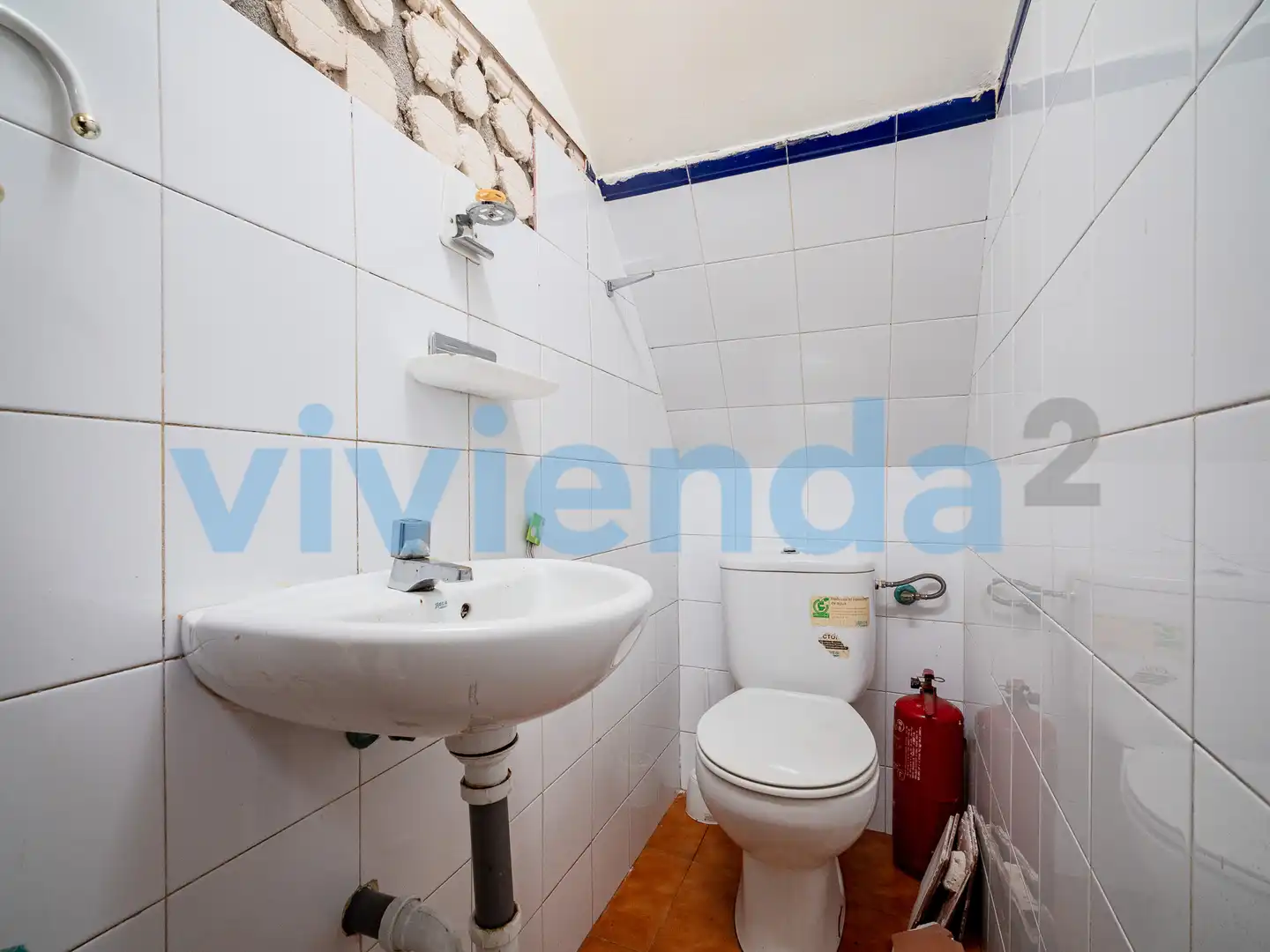 Baño de Local de alquiler en Madrid con Calefacción