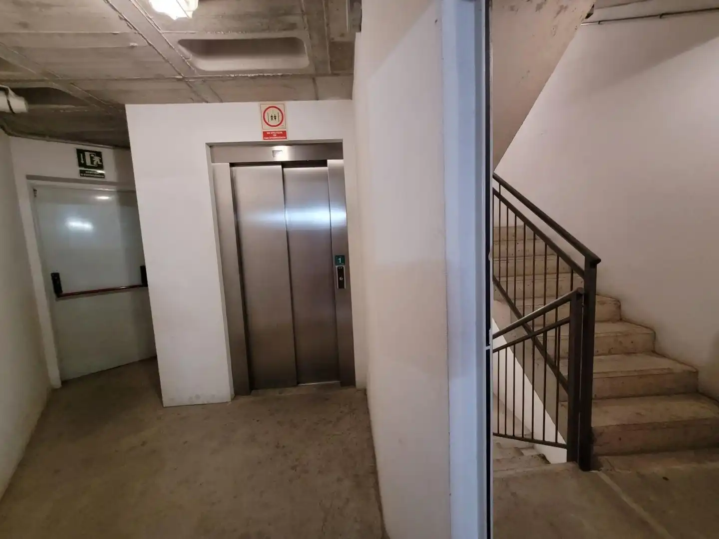 Parkplatz zum Verkauf in Maó ciutat, imagen 12