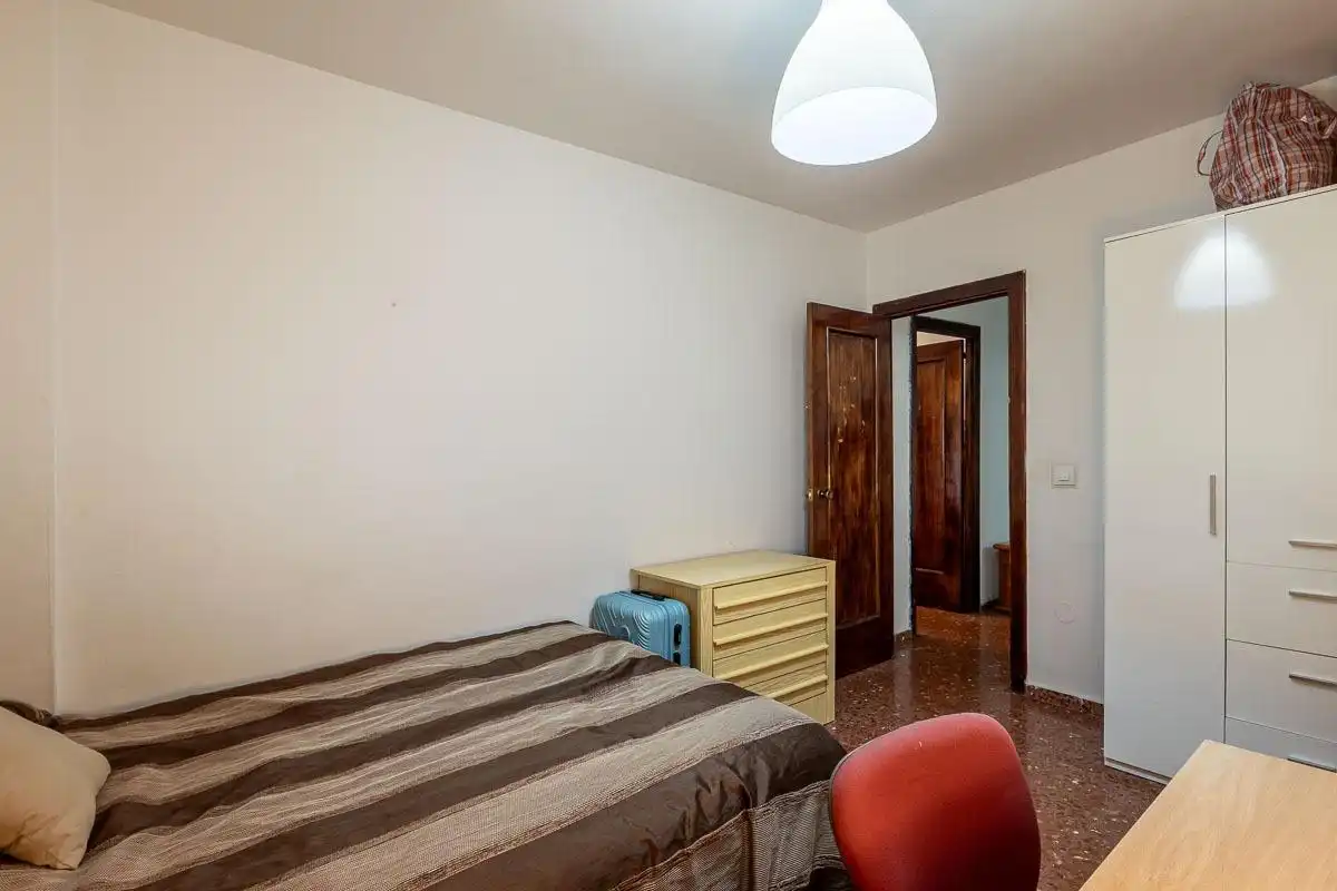 Habitación de Piso en venta en Jaén