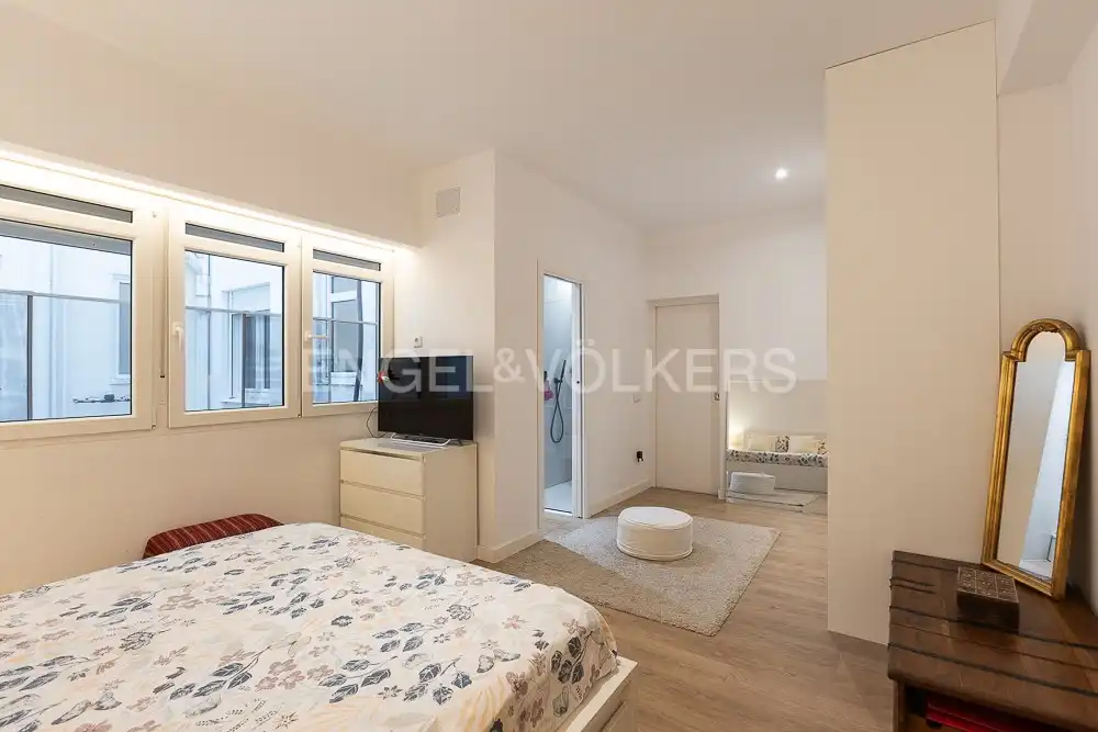 Bedroom of Flat for rent in Valencia  with Air Conditioner, Heating and Parquet flooring