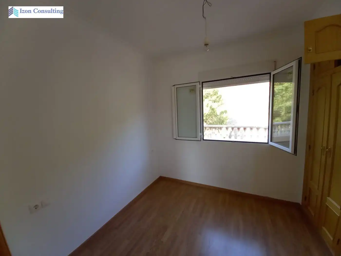 Habitación de Edificio en venta en Paterna del Madera