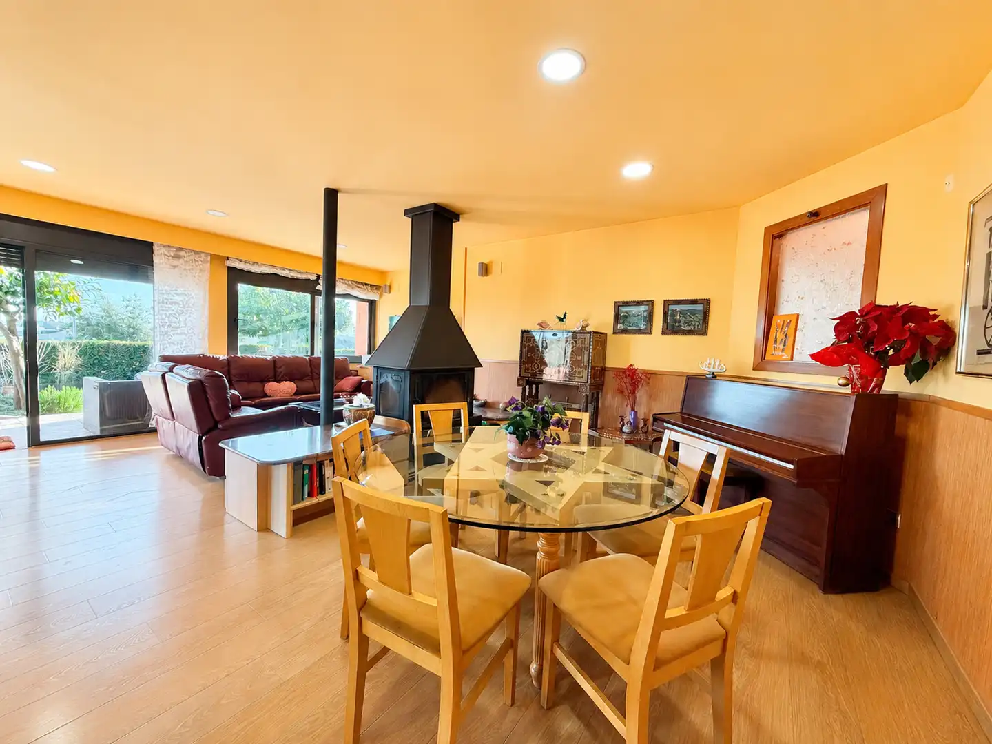 Villa mit Pool zum Verkauf in Carrer de les Escoles, imagen 7