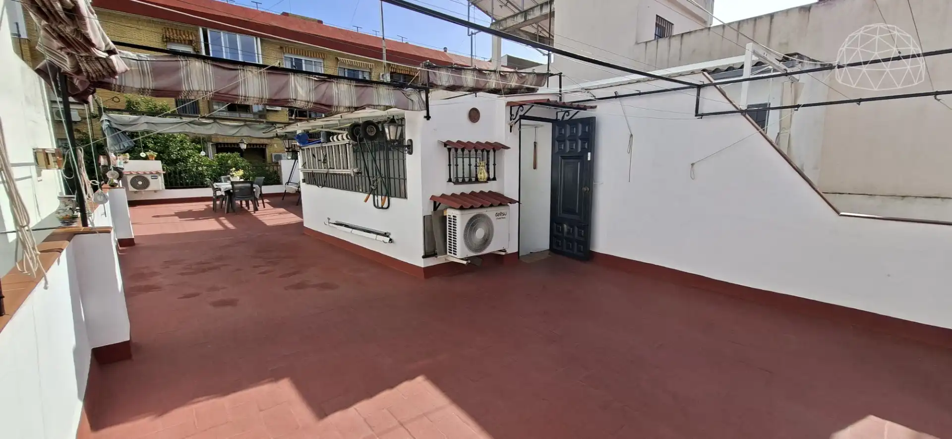 Terrasse von Haus oder Chalet zum Verkauf in Sevilla mit Klimaanlage, Terrasse und Möbliert