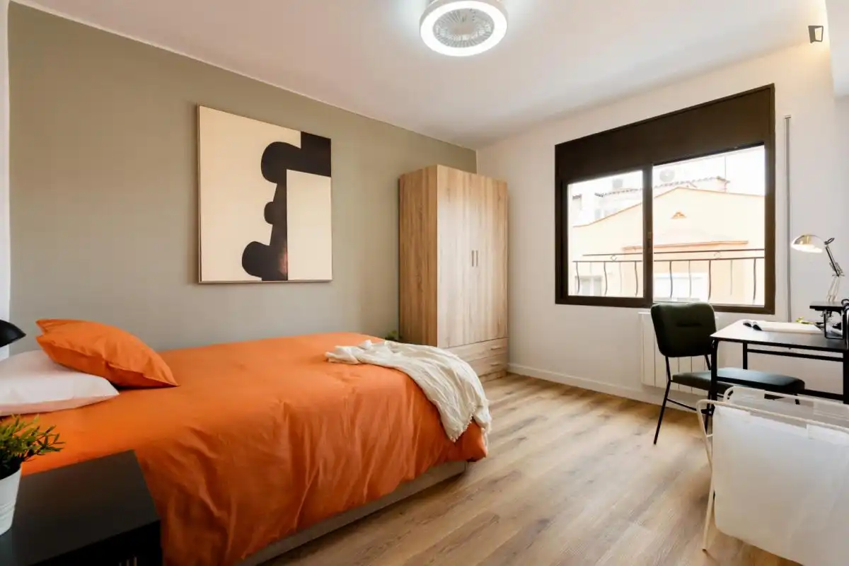 Habitación de Apartamento para compartir en Centre - Sant Oleguer