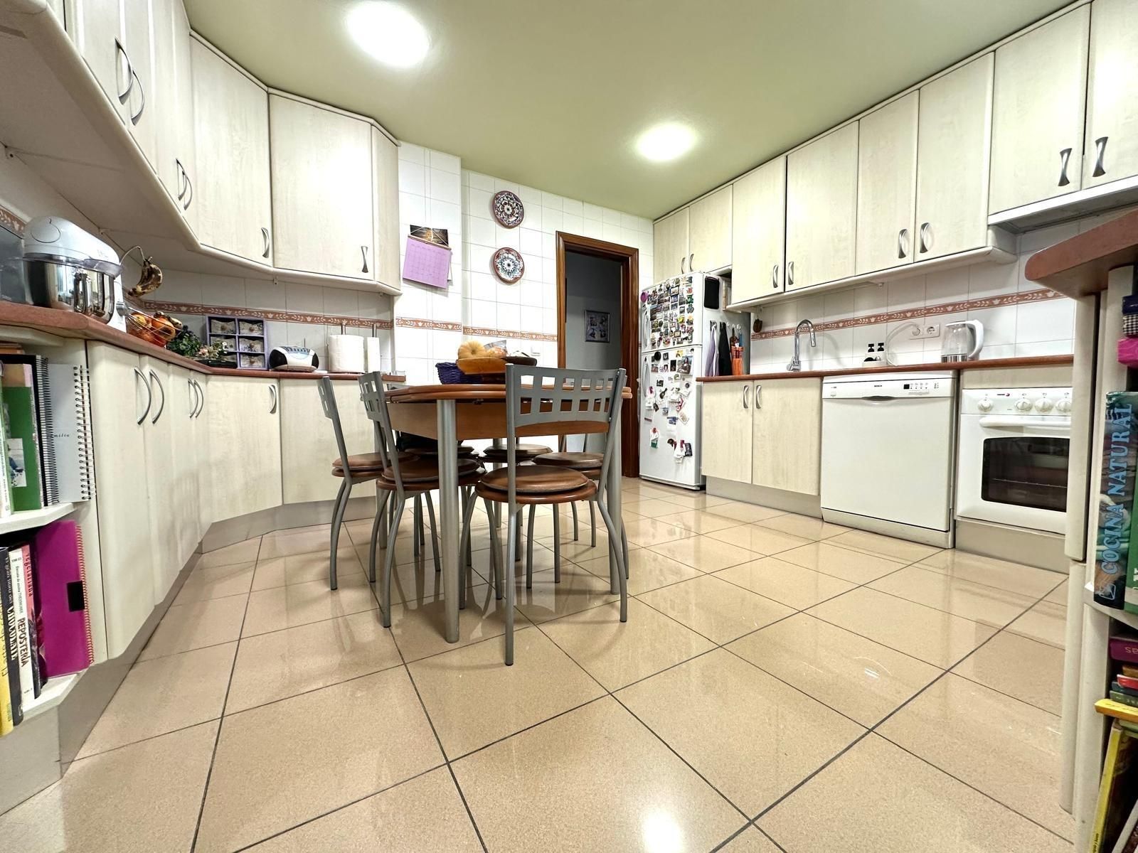 Kitchen of Flat for sale in Jerez de la Frontera  with Air Conditioner, Heating and Terrace