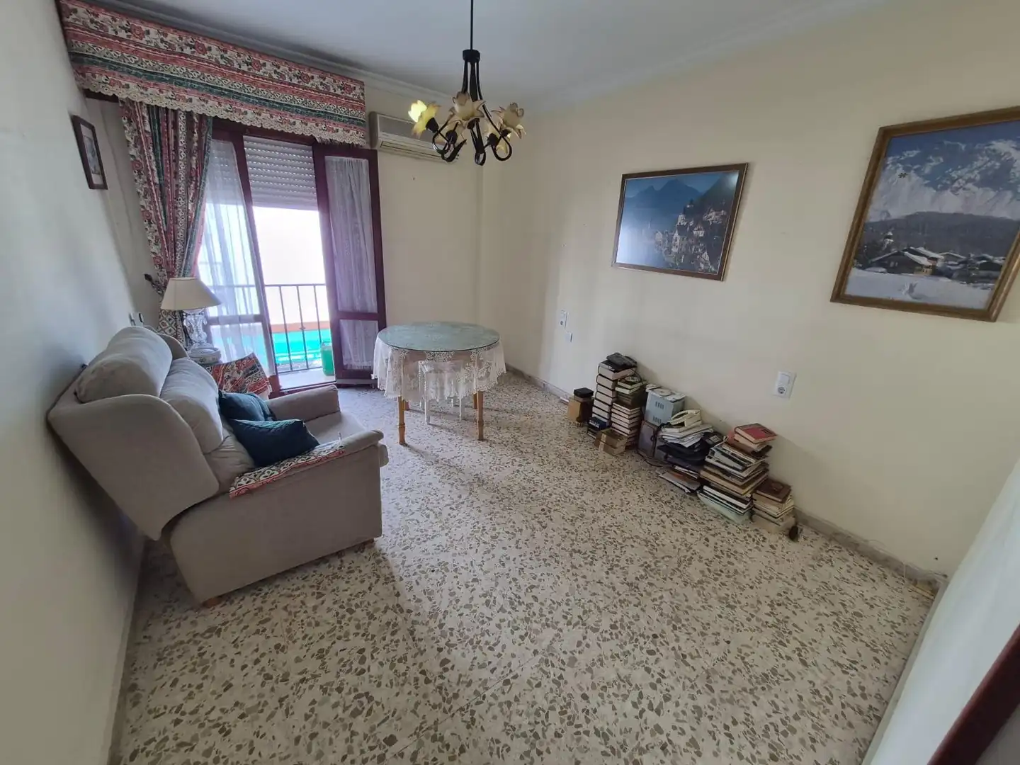 Sala de estar de Piso en venta en San Fernando con Trastero y Balcón