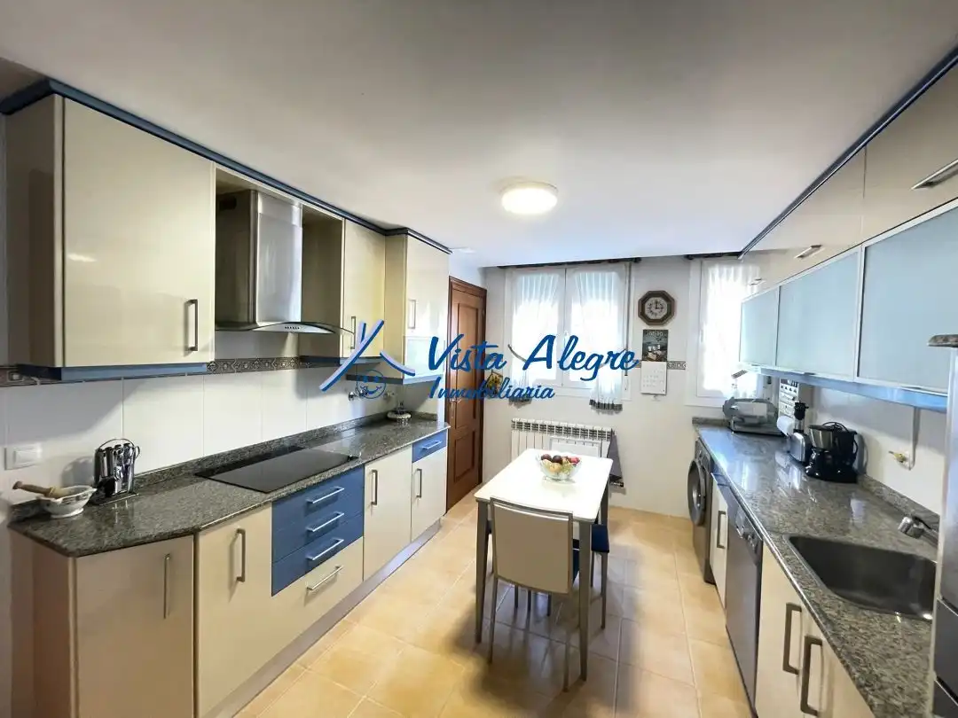 Kitchen of Detached homes for sale in Anguciana  with Heating, Private garden and Terrace