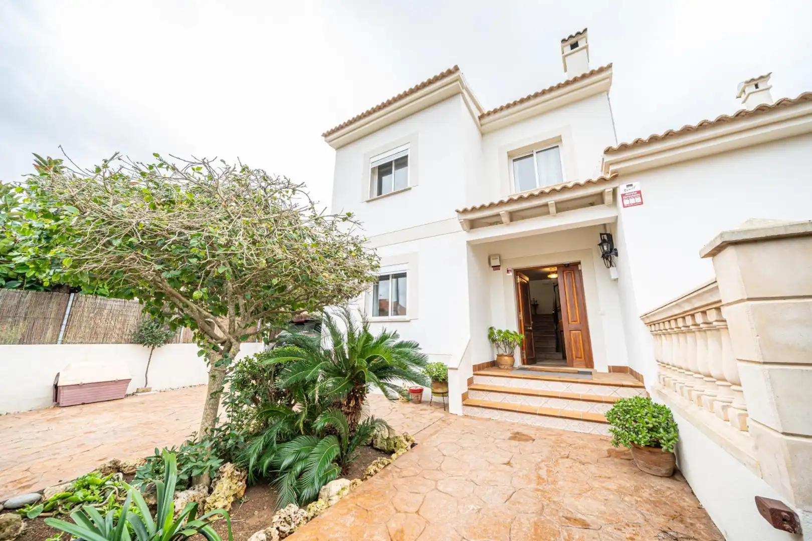 Vista exterior de Casa o xalet en venda en Llucmajor amb Aire condicionat, Calefacció i Jardí privat