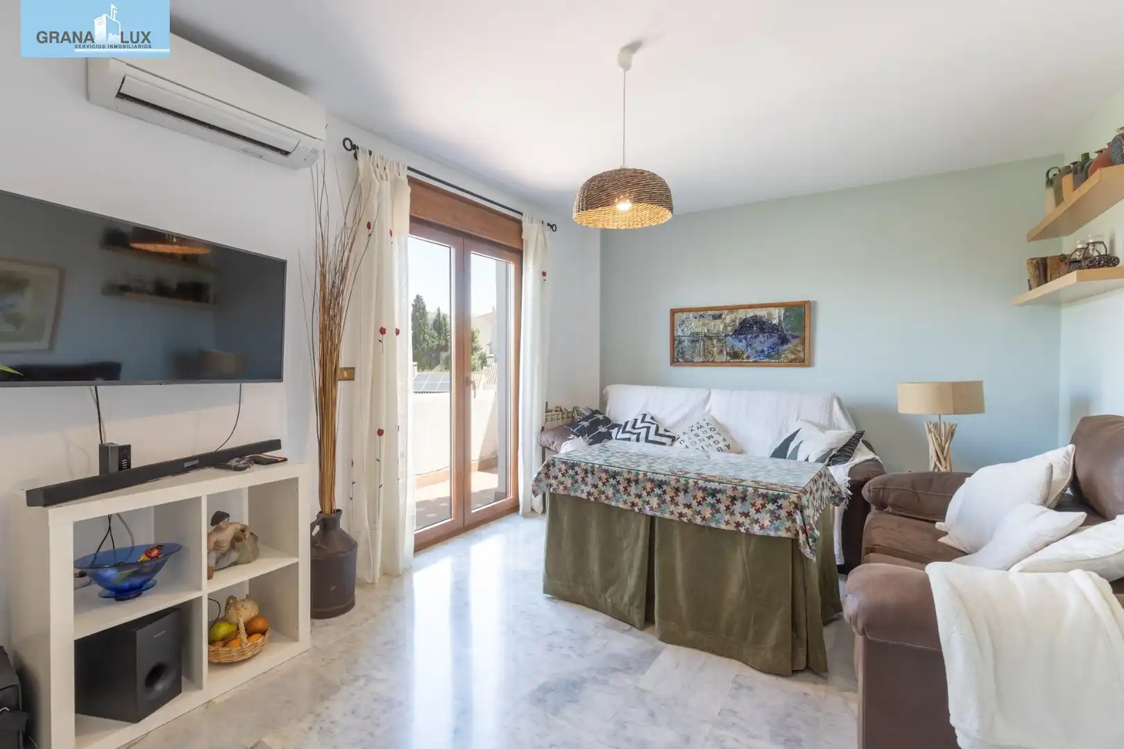 Wohnzimmer von Haus oder Chalet zum Verkauf in La Zubia mit Klimaanlage, Heizung und Gemeinschaftspool