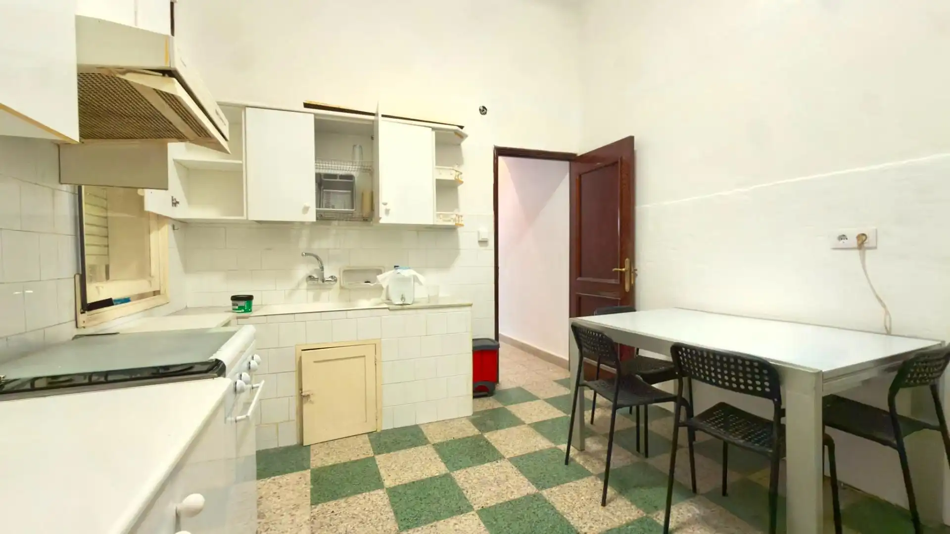 Kitchen of Flat for sale in Ribadavia  with Heating, Furnished and Balcony