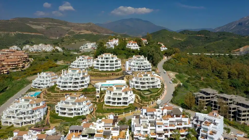 Apartment mit Pool zum Verkauf in Nueva Andalucía