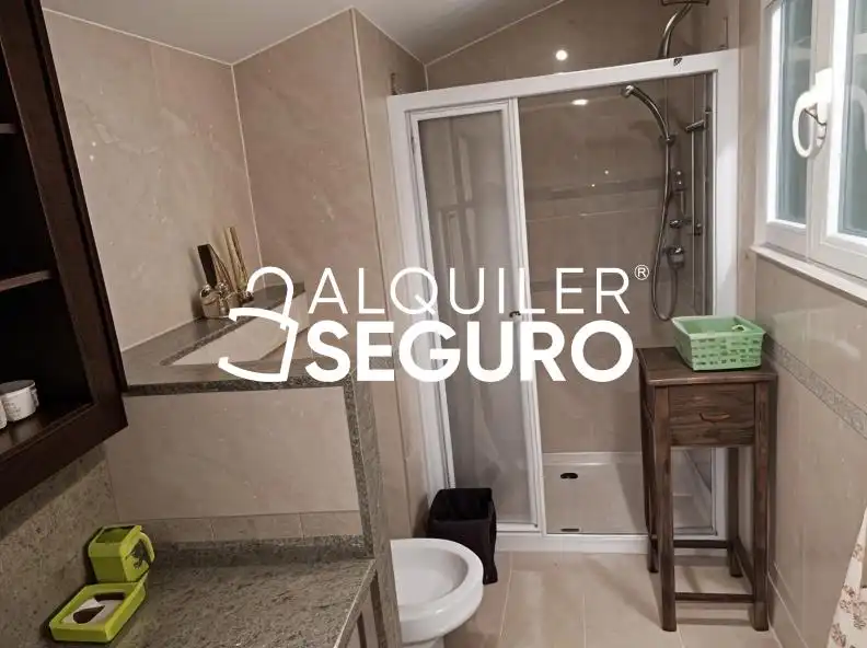 Badezimmer von Wohnung zur Miete in Benicarló mit Klimaanlage, Terrasse und Möbliert