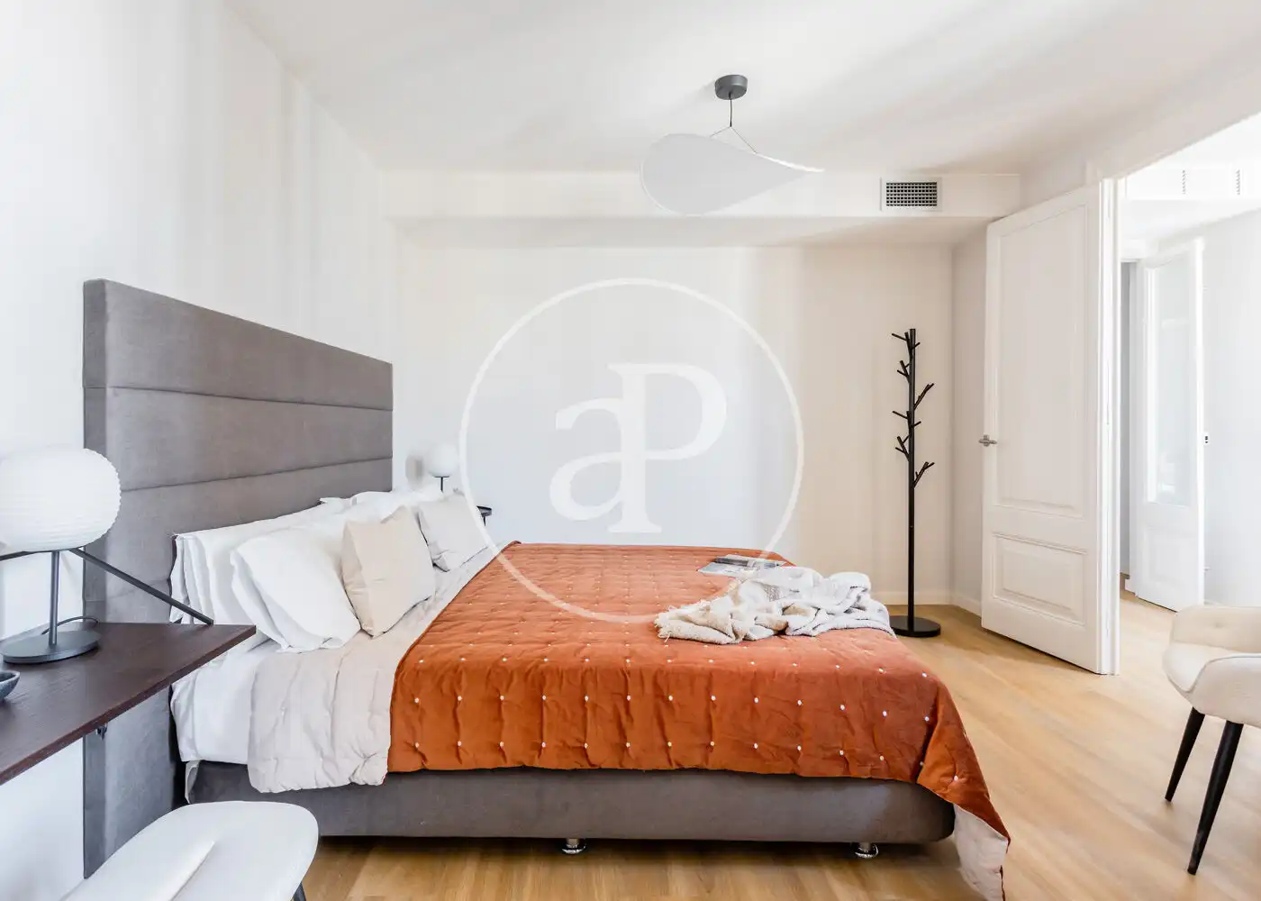 Flat for rent in Carrer d'en Serra, Barri Gòtic