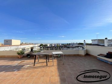 Penthouse with lift for sale in Via Roma 18