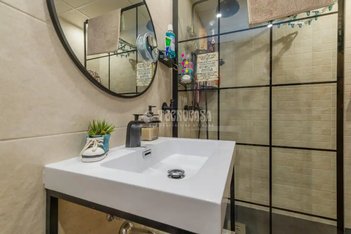 Badezimmer von Wohnung zum Verkauf in Arroyomolinos (Madrid) mit Klimaanlage, Heizung und Terrasse