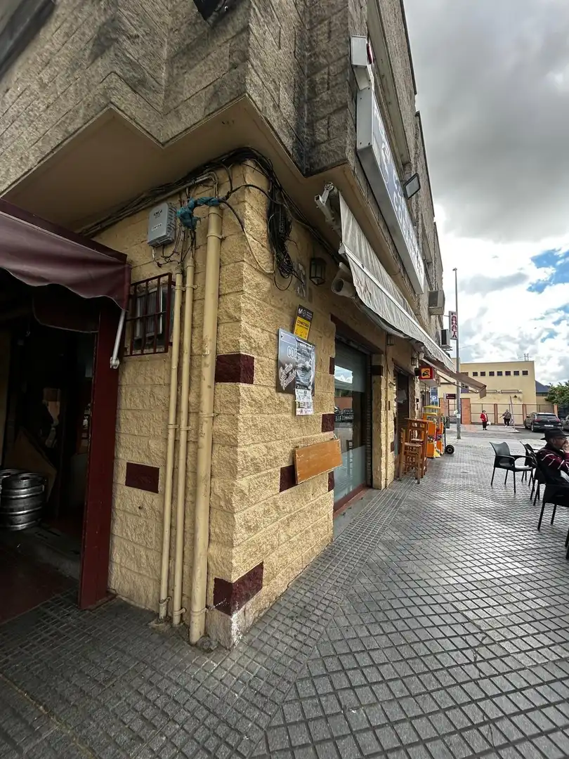 Business premises for transfer in Poniente-Norte - Miralbaida - Parque Azahara, imagen 19
