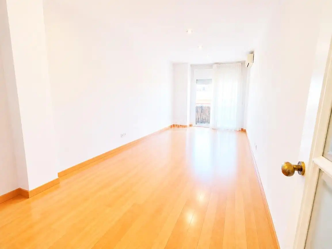Appartamento con terrazza in vendita a Eixample, imagen 8