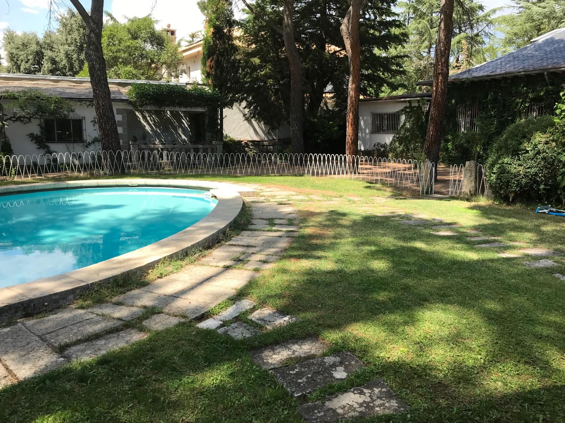 Swimming pool of House or chalet for sale in Collado Villalba  with Heating, Private garden and Terrace