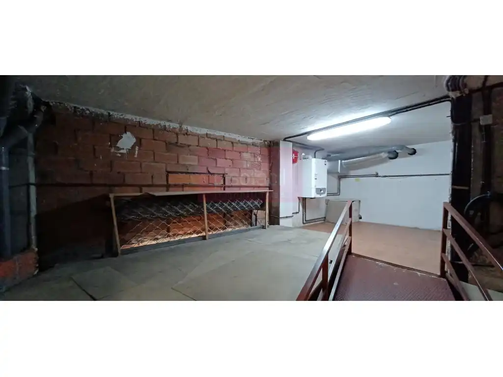 Geschaftsraum zur Miete in Lugo