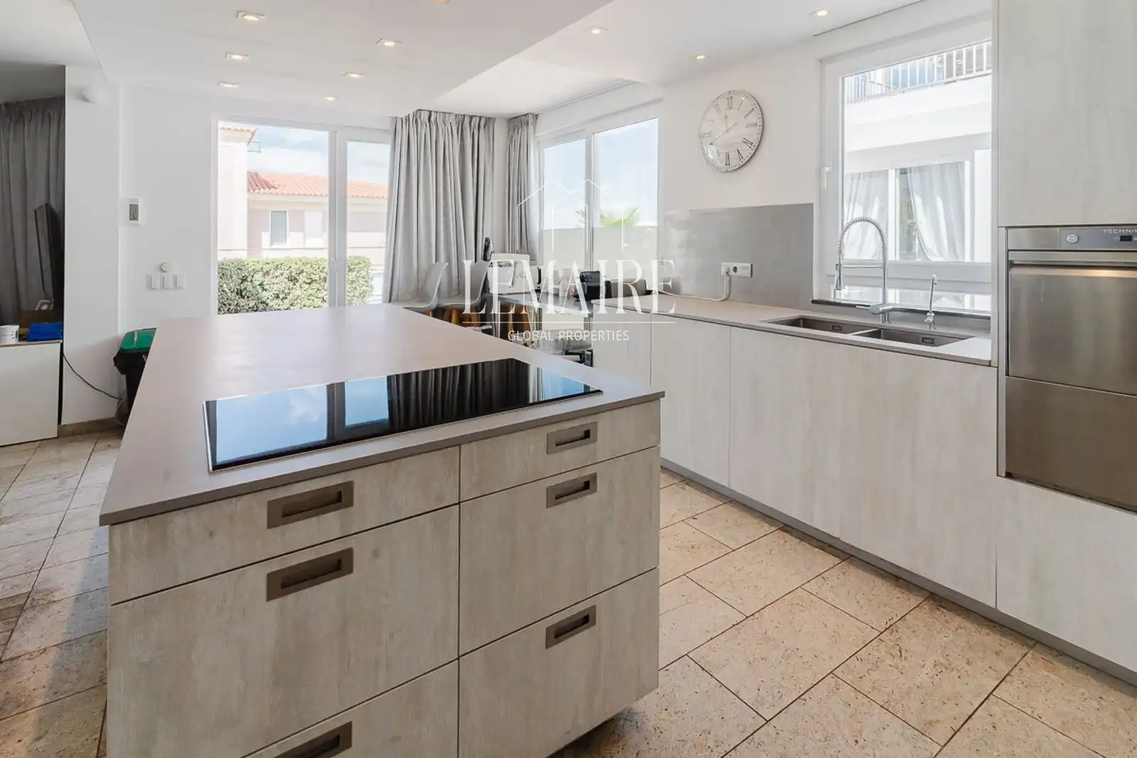 Detached house with pool for sale in La Vera, imagen 38