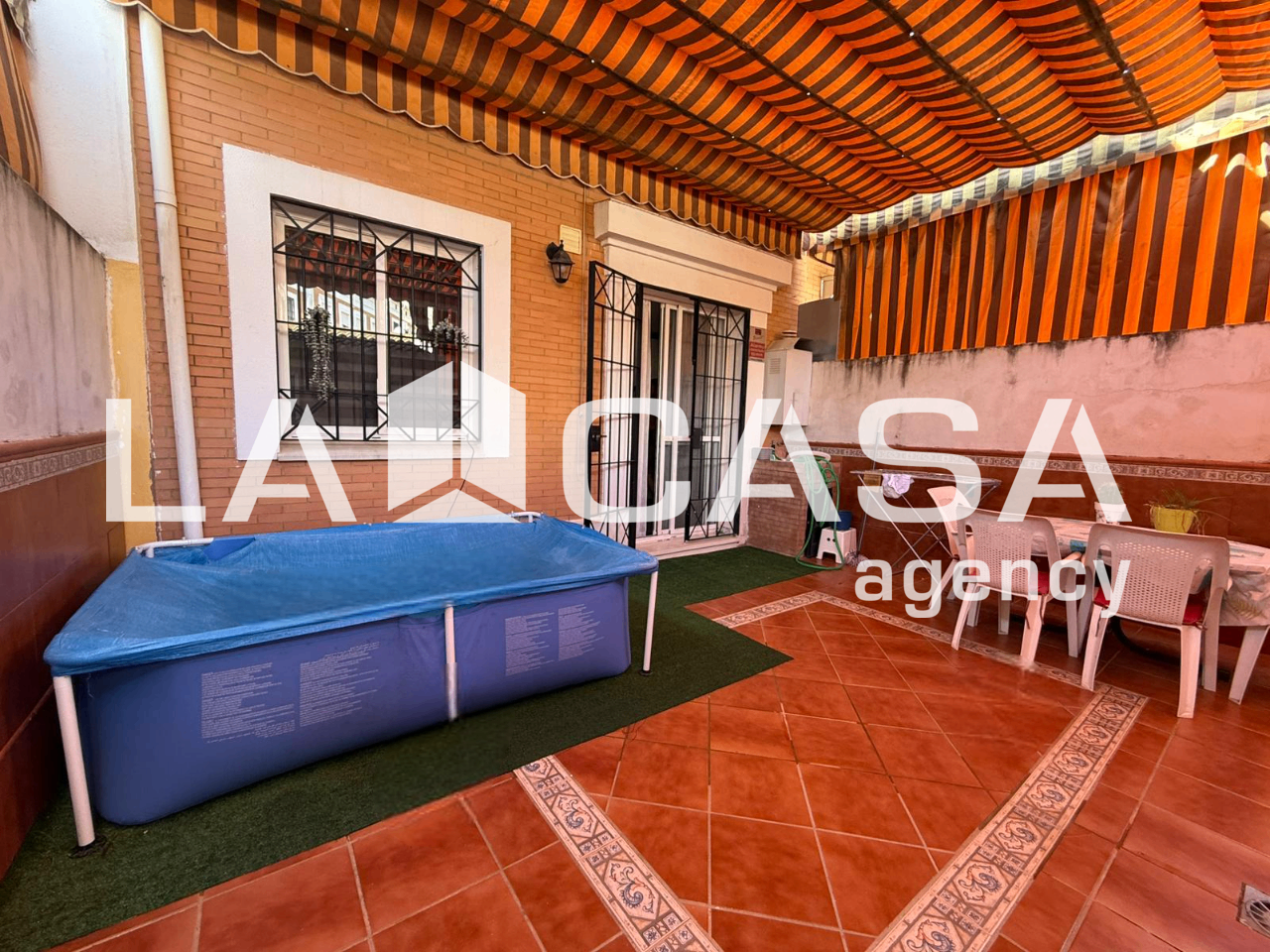 Garden of Single-family semi-detached for sale in Montequinto  with Air Conditioner and Storage room