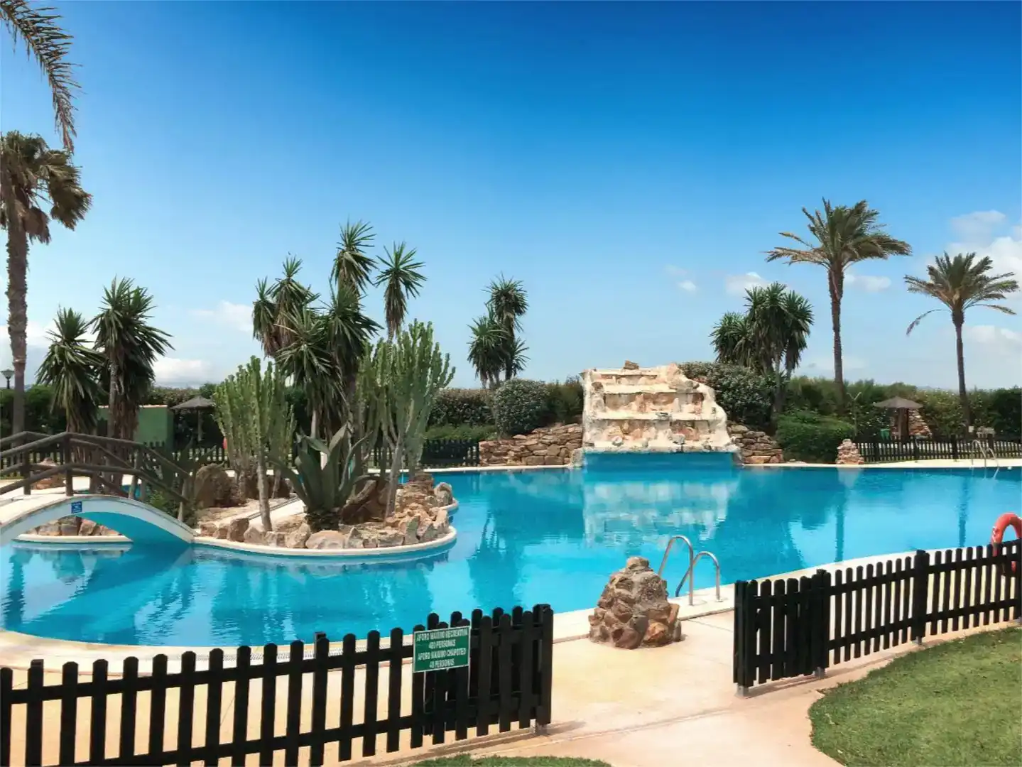 Schwimmbecken von Wohnungen zur Miete in Zahara de los Atunes mit Klimaanlage, Schwimmbad und Balkon