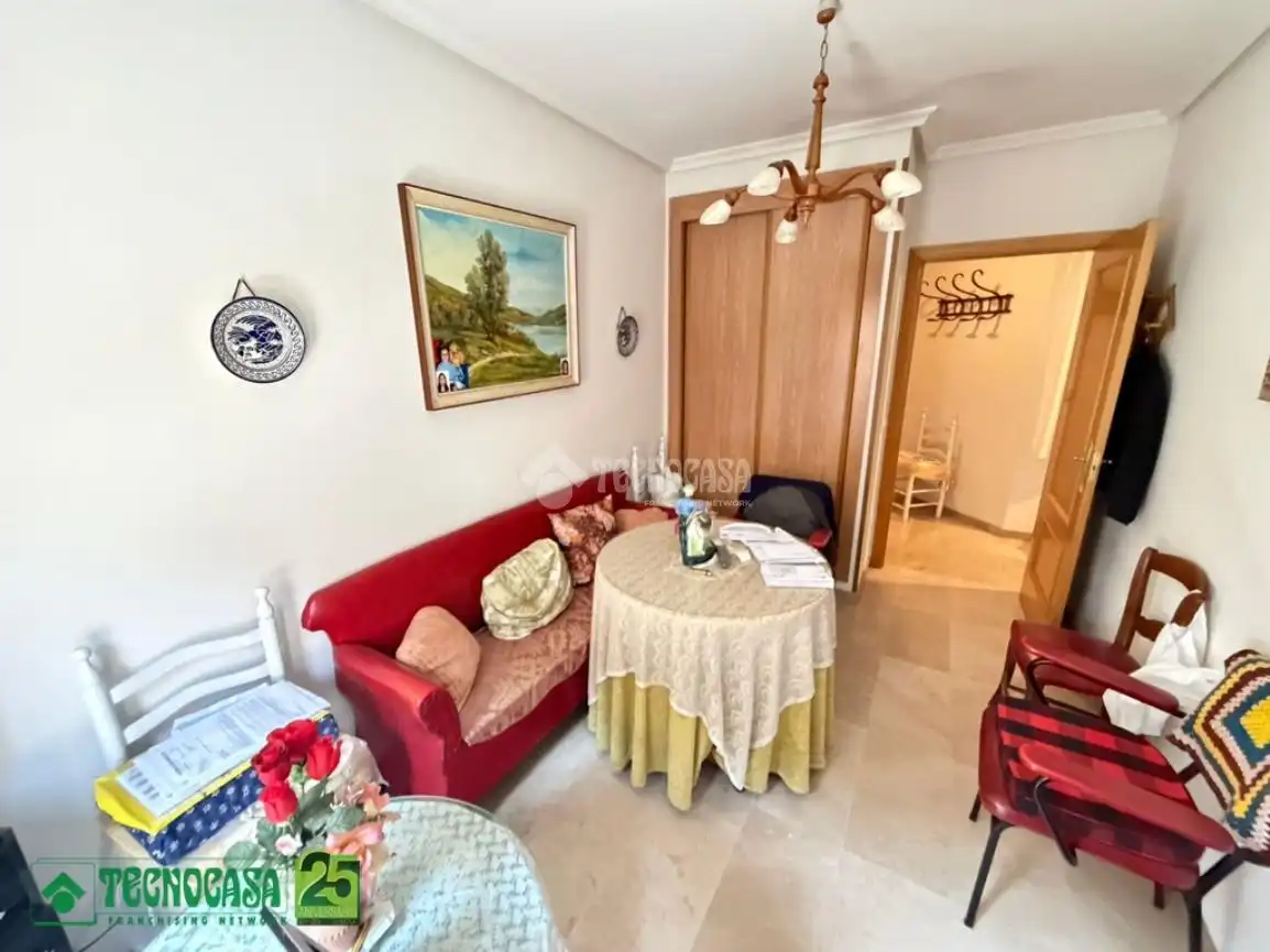 Sala de estar de Piso en venta en Ciudad Real con Calefacción y Trastero
