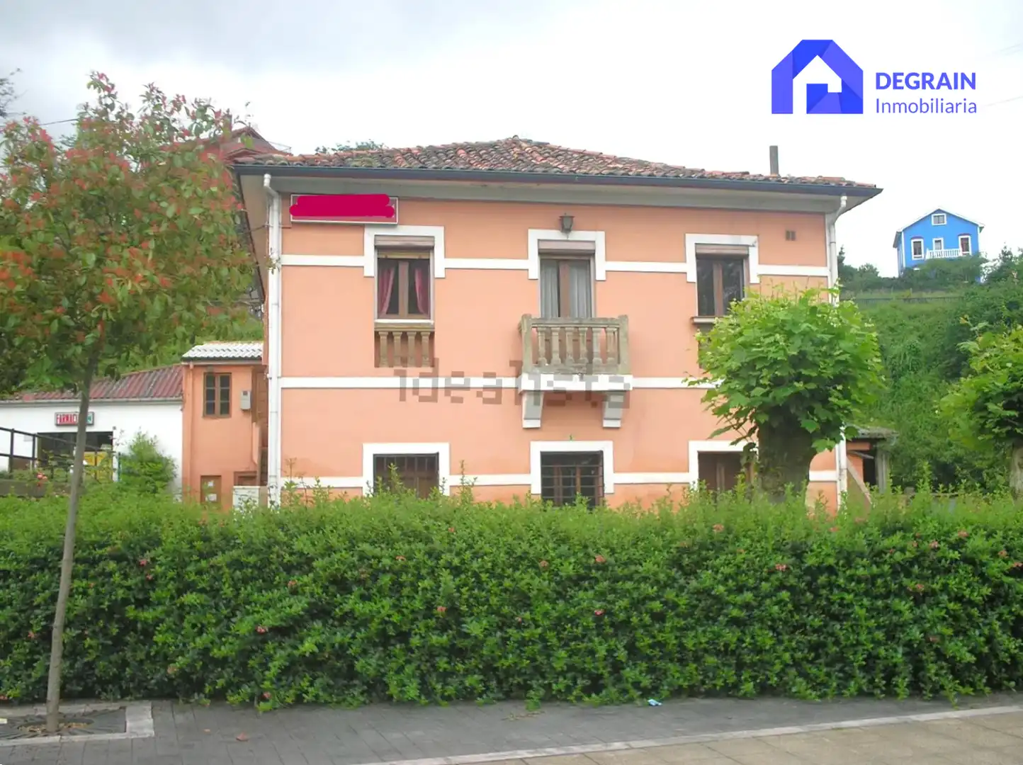 Vista exterior de Casa o xalet en venda en Ribera de Arriba amb Jardí privat