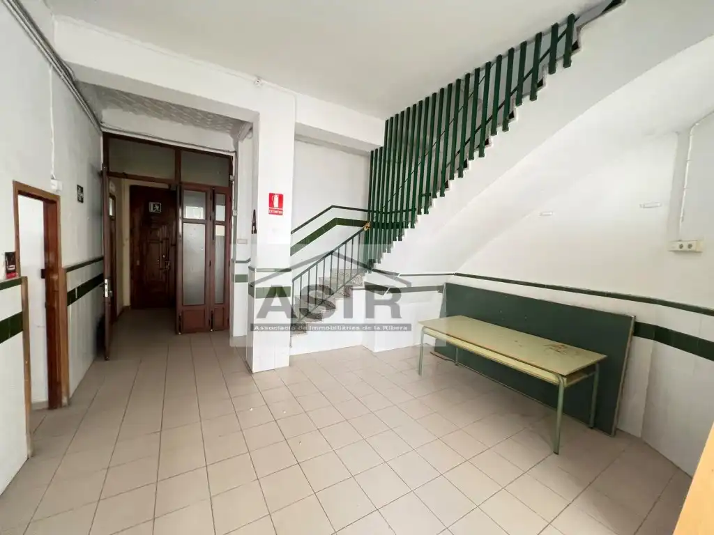 Edificio en venta en Alzira