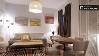 Living room of Flat to rent in  Madrid Capital  with Air Conditioner, Heating and Furnished