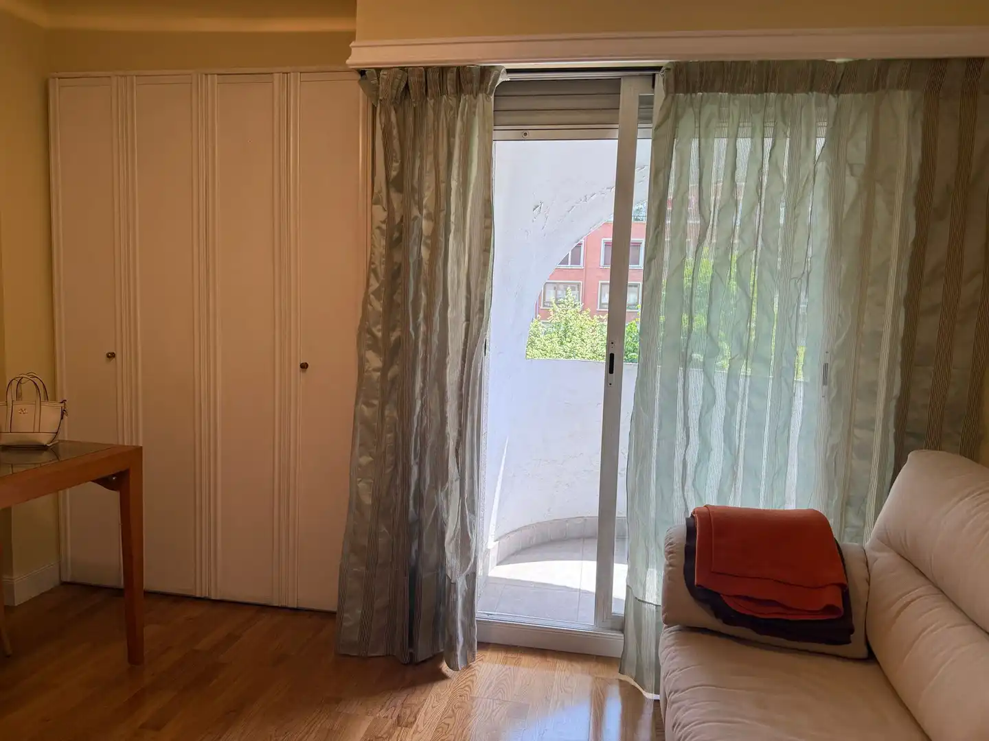 Bedroom of Flat for sale in Bilbao   with Heating and Balcony