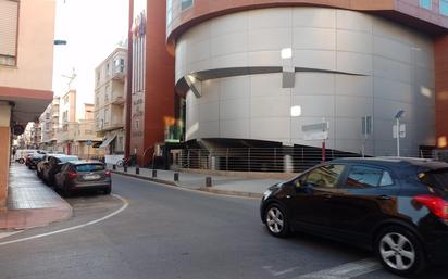 Vista exterior de Local en venda en Torrevieja