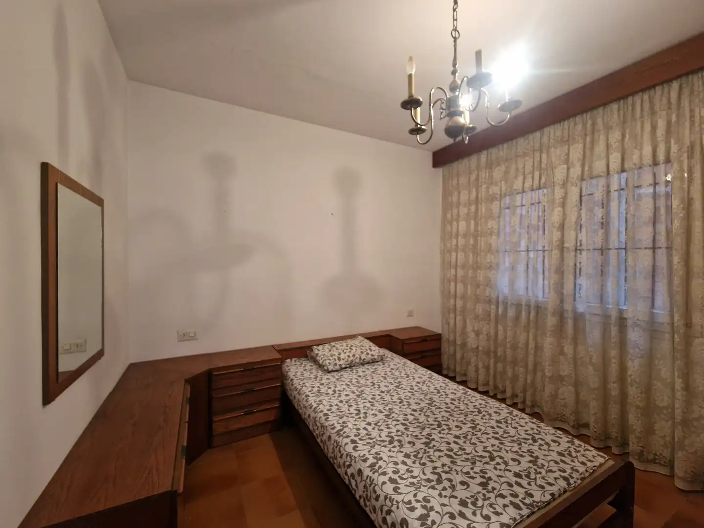 Bedroom of Flat for sale in Girona  with Heating, Storage room and Balcony