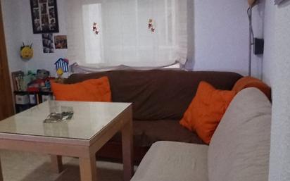 Sala d'estar de Pis en venda en  Córdoba Capital amb Aire condicionat, Calefacció i Moblat