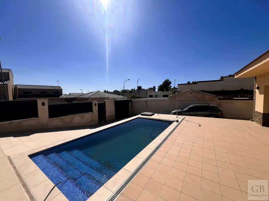Detached house for sale in Olías del Rey, imagen 4