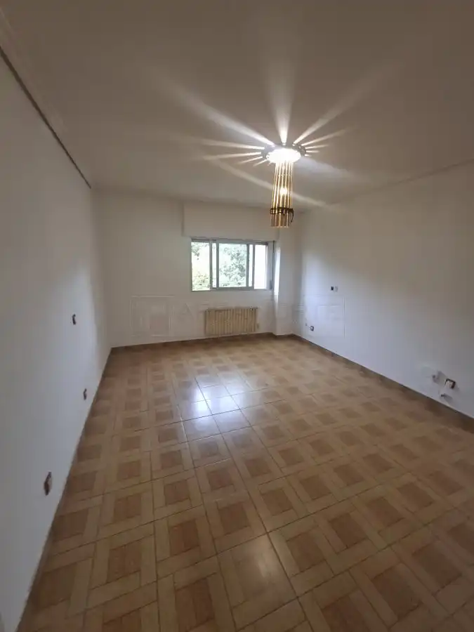Flat for sale in Sansomendi 