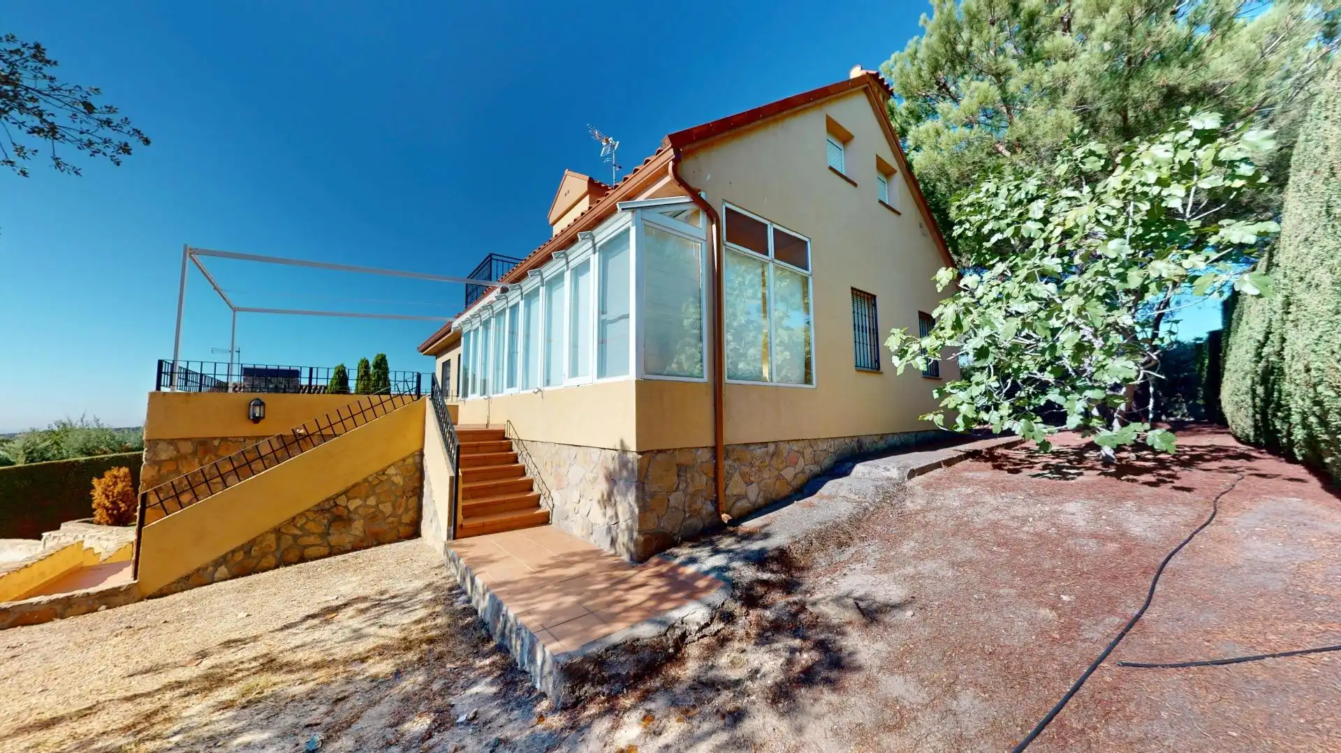 Exterior view of Houses for sale in Pino Alto - Navarredonda