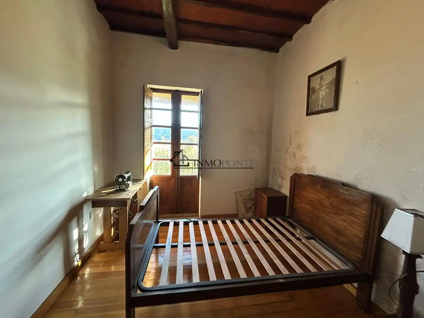 Dormitori de Casa o xalet en venda en Cerdedo amb Jardí privat
