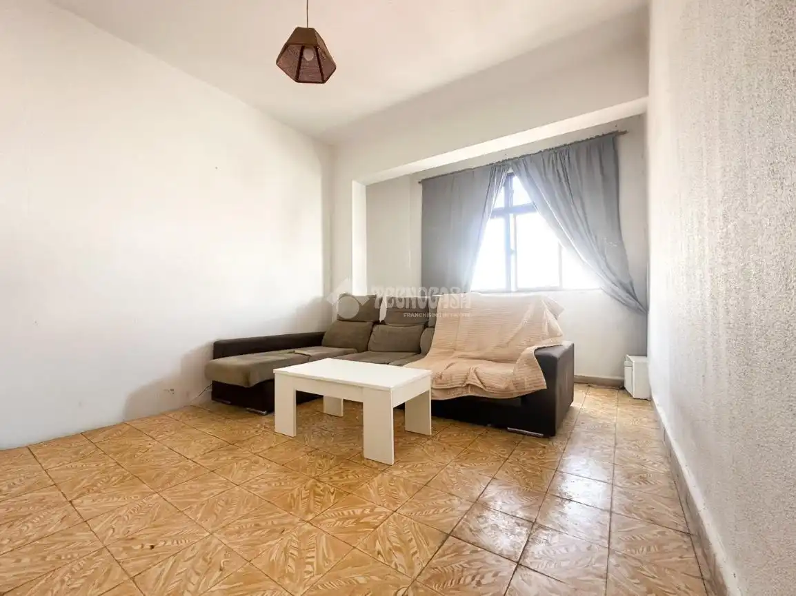 Sala de estar de Piso en venta en Las Palmas de Gran Canaria