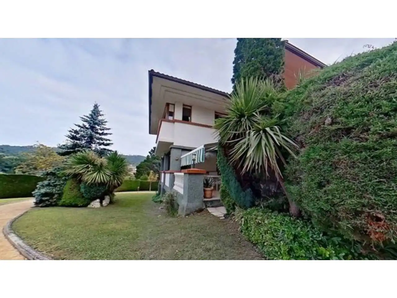 Garden of Houses for sale in Berango, Bizkaia