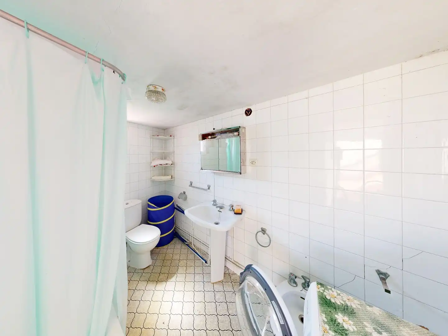 Baño de Casa o chalet en venta en Foz con Calefacción, Terraza y Trastero