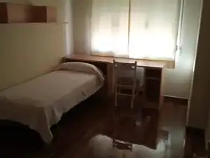 Habitación de Piso de alquiler en Ciudad Real con Terraza y Amueblado