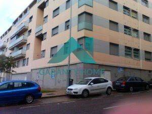 Local comercial en Alquiler en Centro