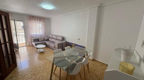 Foto 2 de Apartamento en venta en Petrer, Alicante