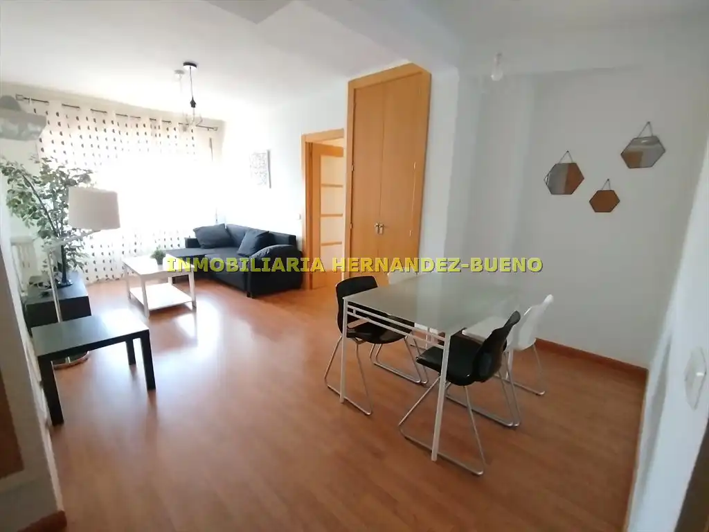 Piso de alquiler en San Vicente - Las Úrsulas, Centro