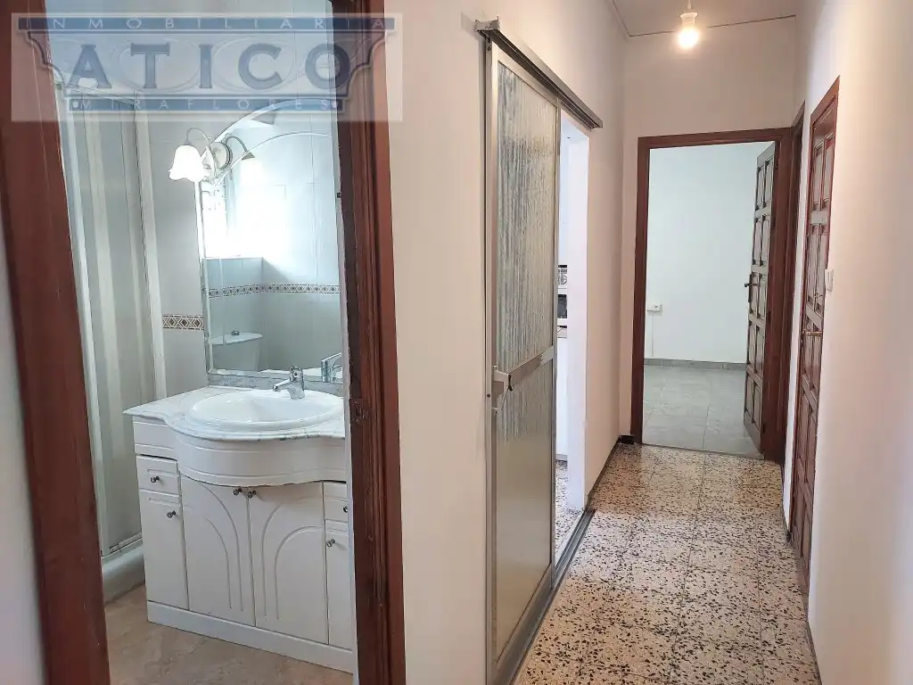 Bedroom of Flat for sale in Sevilla