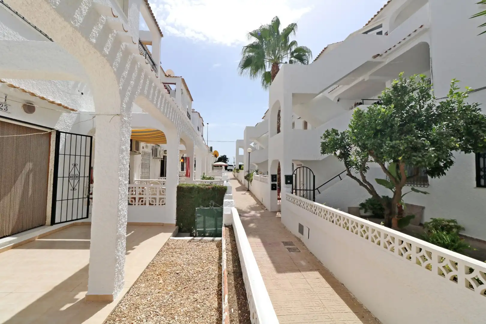 Bajo en venta en Playa del Acequión, Náufragos y Rocío del Mar, imagen 3