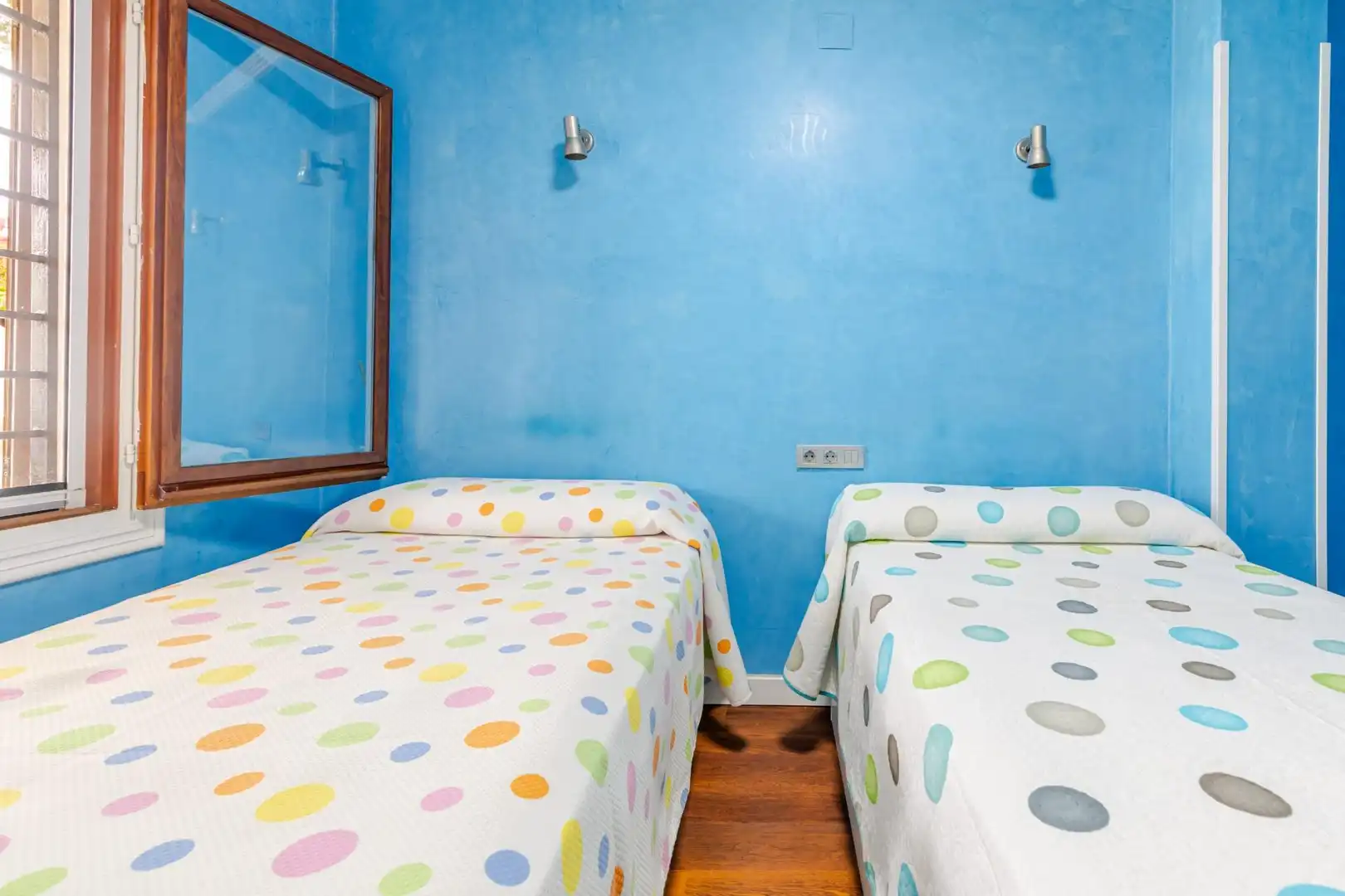 Bedroom of Houses for sale in L'Eliana  with Air Conditioner, Heating and Private garden
