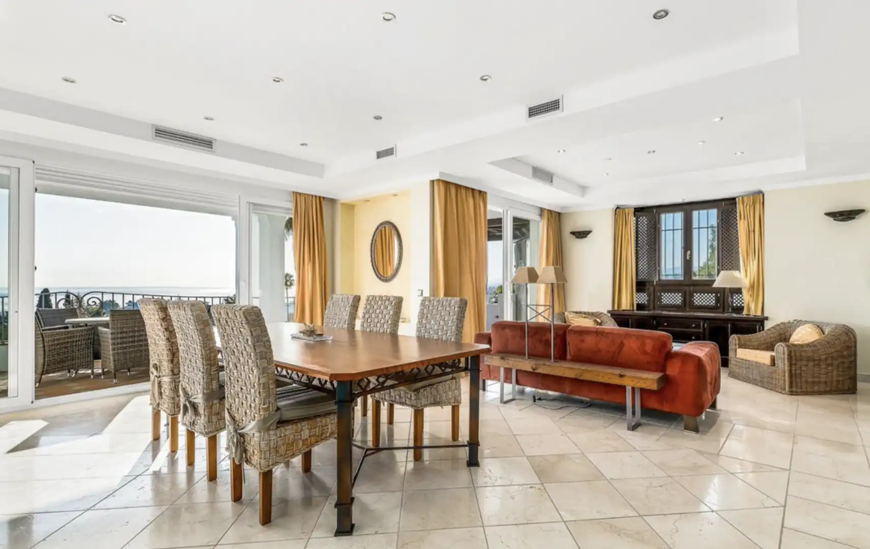 Villa con terrazza in vendita a Río Real - Los Monteros, imagen 3